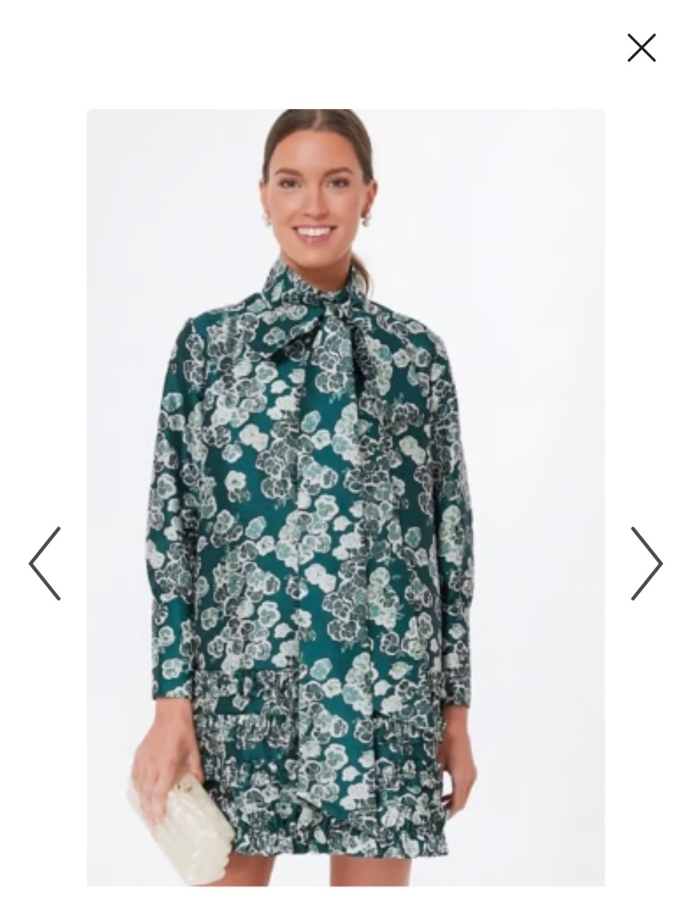 Tuckernuck Green Floral
Calypso Cosmos Celia Mini
Dress-Size M